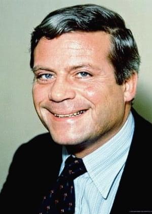 Oliver Reed